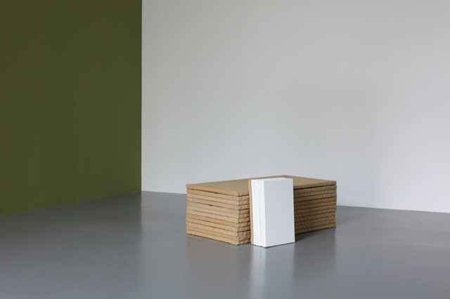Claude Rutault, ‘de-finition/method. horizontal/vertical, theme 5 of ‘from stack to stack'’, 1989-1990 , Painting, Canvases, either painted or not
/ variable dimensions according to the actualization, Perrotin