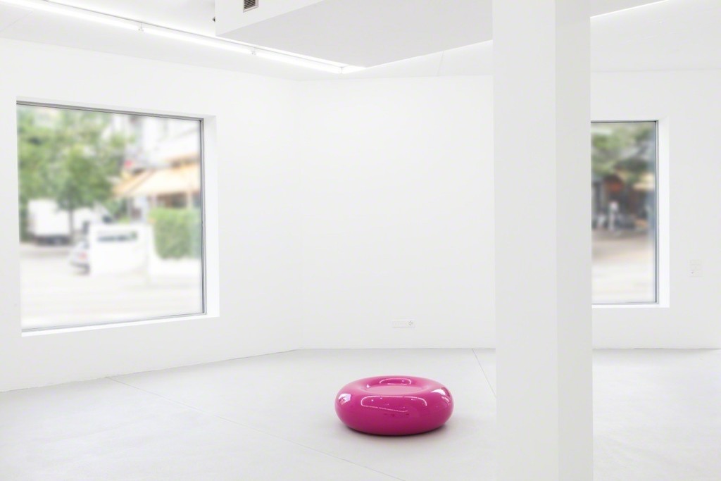 Drop, 2015, epoxy resin, 40 x 80 cm, Ed. of 6 Drop, 2015, epoxy resin, 40 x 80 cm, Ed. of 6