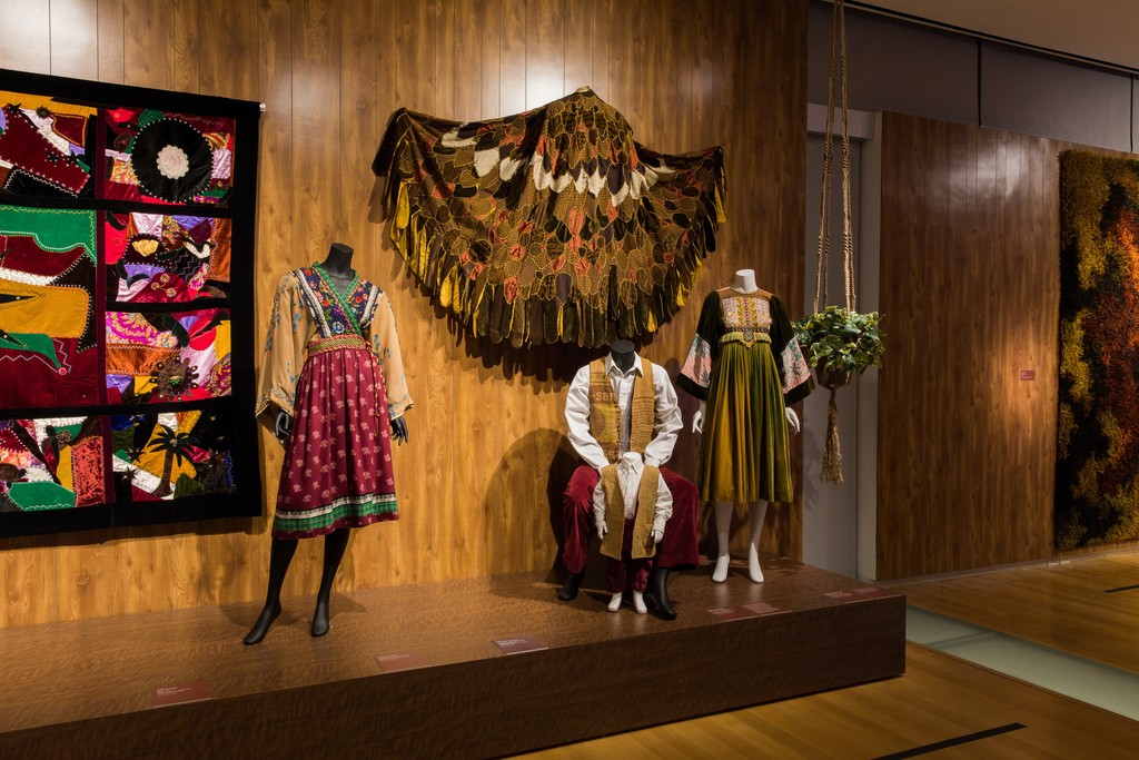 Installation view of 'Counter-Couture: Handmade Fashion in an American Counterculture', 2017. Photo by Jenna Bascom. Installation view of 'Counter-Couture: Handmade Fashion in an American Counterculture', 2017. Photo by Jenna Bascom.