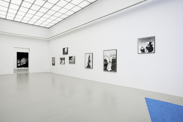 Carina Brandes installation view at Kunstverein Hannover, 2017
photo: Raimund Zakowski
Courtesy of the artist, BQ, Berlin Carina Brandes installation view at Kunstverein Hannover, 2017
photo: Raimund Zakowski
Courtesy of the artist, BQ, Berlin