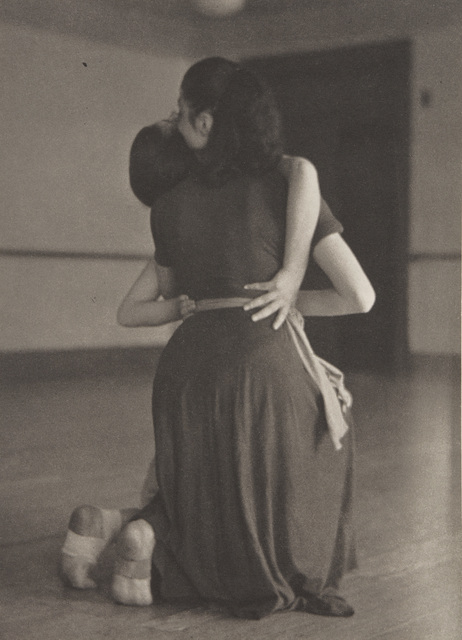 Manuel Álvarez Bravo, ‘Ensayo de Danza (dance rehearsal), Mexico’, circa 1920s, Photography, Platinum palladium print, printed later., Phillips