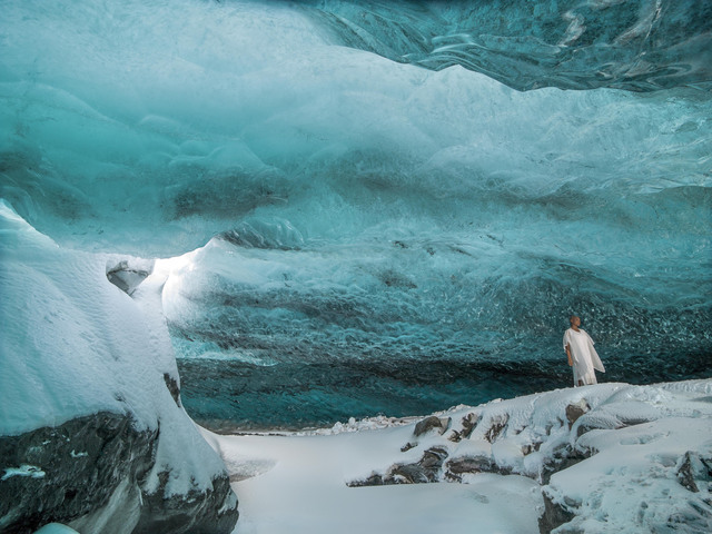 Isaac Julien, ‘Under Opaline Blue (Stones Against Diamonds) ’, 2015, Photography, Kodak Endura Premier print, Nara Roesler