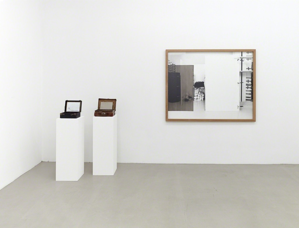 installation view "Birds, Plants and a Chair", Kadel Willborn, Düsseldorf, Germany, 2015 installation view "Birds, Plants and a Chair", Kadel Willborn, Düsseldorf, Germany, 2015