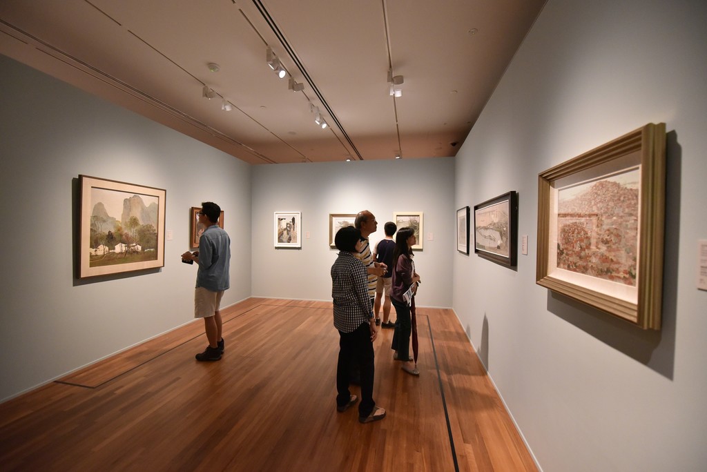 Installation view of "Wu Guanzhong: Beauty Beyond Form" at National Gallery Singapore (2015-2016) Installation view of "Wu Guanzhong: Beauty Beyond Form" at National Gallery Singapore (2015-2016)