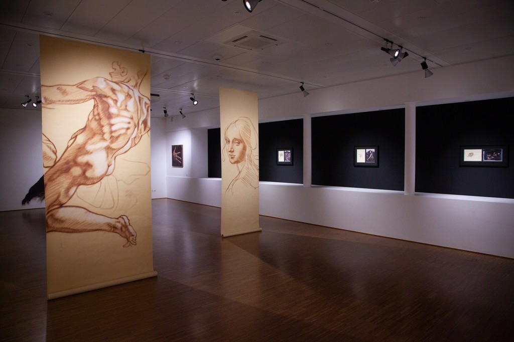 Andrea Ravo Mattoni
Tracing with Michelangelo, 2018, spray on tracing paper
Tracing with Leonardo da Vinci, 2018, spray on tracing paper Andrea Ravo Mattoni
Tracing with Michelangelo, 2018, spray on tracing paper
Tracing with Leonardo da Vinci, 2018, spray on tracing paper