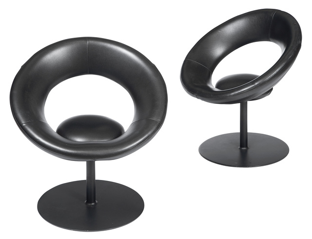 ‘Pair of Ricardo Fasanello Lacquered Metal Upholstered Anel Lounge Chairs’, Design/Decorative Art, Doyle