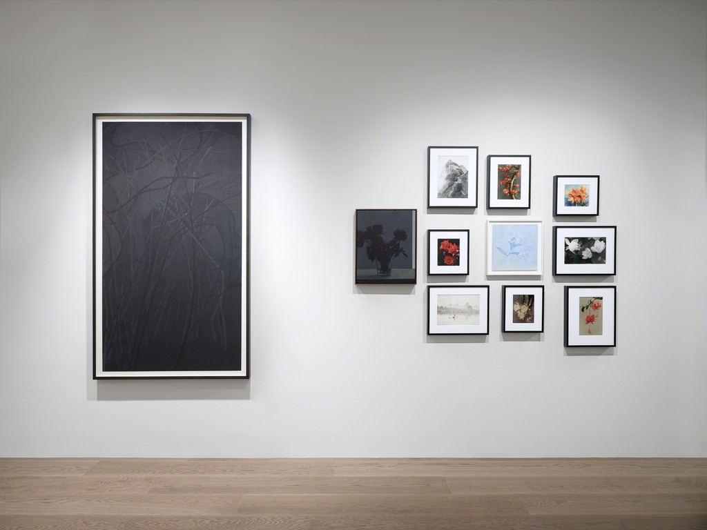 Installation view of Return to Nature (Zao Xue Han Zhang), Lévy Gorvy, Hong Kong, 2019. Photo: Kitmin Lee. Liang Hao © Liang Hao; Liu Ye; Yinxian Wu; Piet Mondrian; Song Dong. Installation view of Return to Nature (Zao Xue Han Zhang), Lévy Gorvy, Hong Kong, 2019. Photo: Kitmin Lee. Liang Hao © Liang Hao; Liu Ye; Yinxian Wu; Piet Mondrian; Song Dong.