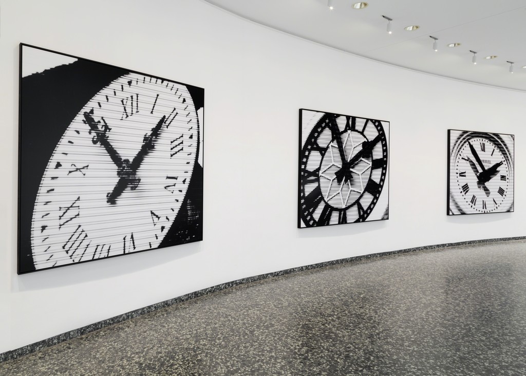 Installation view of Bettina Pousttchi: World Time Clock at the Hirshhorn Museum and Sculpture Garden, 2016. Photo: Cathy Carver Installation view of Bettina Pousttchi: World Time Clock at the Hirshhorn Museum and Sculpture Garden, 2016. Photo: Cathy Carver