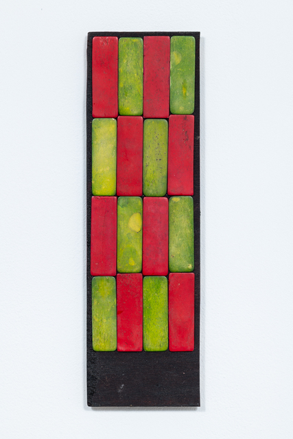 Luis Romero, ‘Damero Largo (Rojo y Verde)’, 2019, Painting, Dyed bones on wood, Kupfer