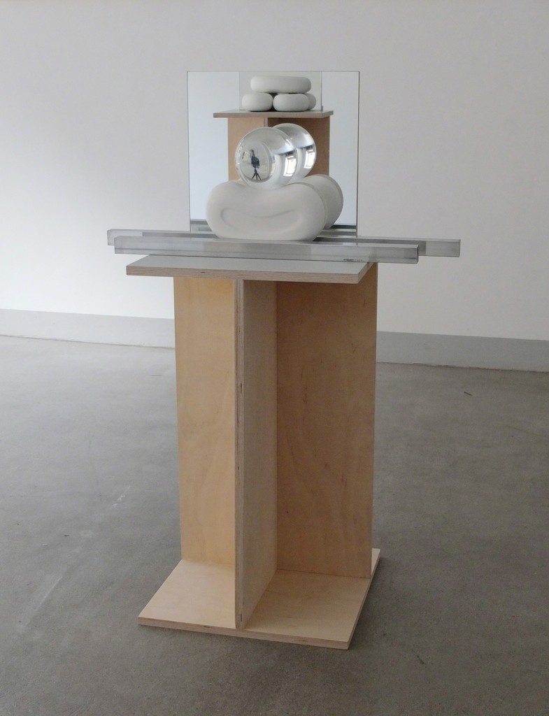 Exhibition view
»...like a phantom limb...«, Gallery Raum mit Licht, 2014 Exhibition view
»...like a phantom limb...«, Gallery Raum mit Licht, 2014