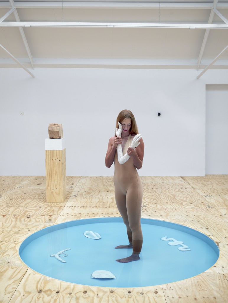 Femmy Otten, 'Days Undressed', exhibition overview, Galerie Fons Welters 2016.
Photo: Gert Jan van Rooij Femmy Otten, 'Days Undressed', exhibition overview, Galerie Fons Welters 2016.
Photo: Gert Jan van Rooij