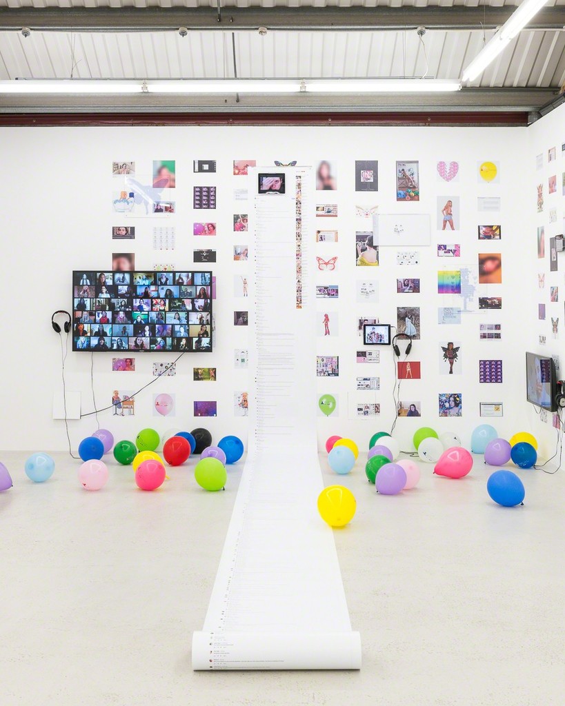 Installation view of Molly Soda ‘Me and My Gurls’ at Annka Kultys Gallery, London 2018. Photo: Annka Kultys Gallery (Damian Griffiths) Installation view of Molly Soda ‘Me and My Gurls’ at Annka Kultys Gallery, London 2018. Photo: Annka Kultys Gallery (Damian Griffiths)