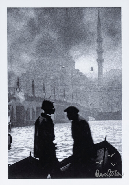 Yeni Camii, Eminönü — Ara Güler (1950)