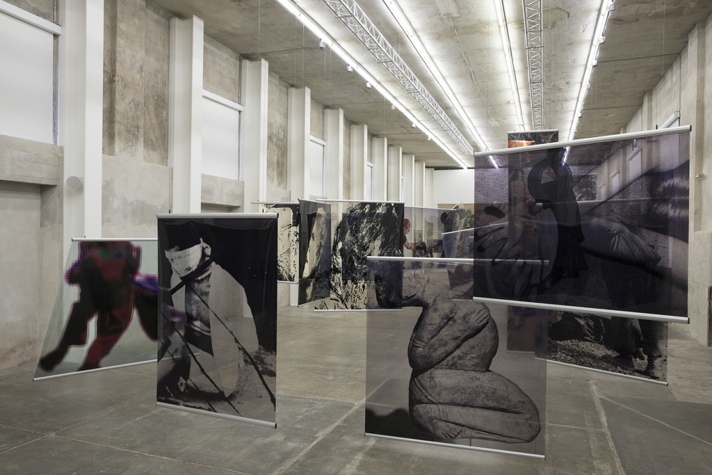 View of the exhibition “Leon Golub”
Fondazione Prada, Milan
20 October 2017 - 15 January 2018
Photo Roberto Marossi
Courtesy Fondazione Prada View of the exhibition “Leon Golub”
Fondazione Prada, Milan
20 October 2017 - 15 January 2018
Photo Roberto Marossi
Courtesy Fondazione Prada