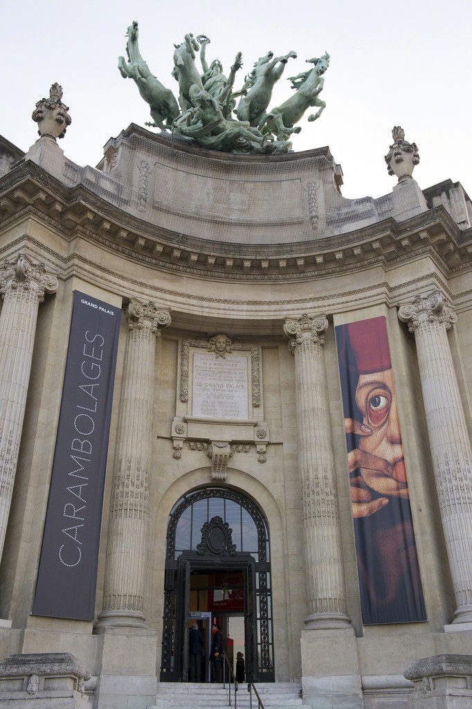 Entrée de l’exposition Carambolages au Grand Palais © Rmn-Grand Palais / Photo Didier Plowy, Paris 2016 Entrée de l’exposition Carambolages au Grand Palais © Rmn-Grand Palais / Photo Didier Plowy, Paris 2016