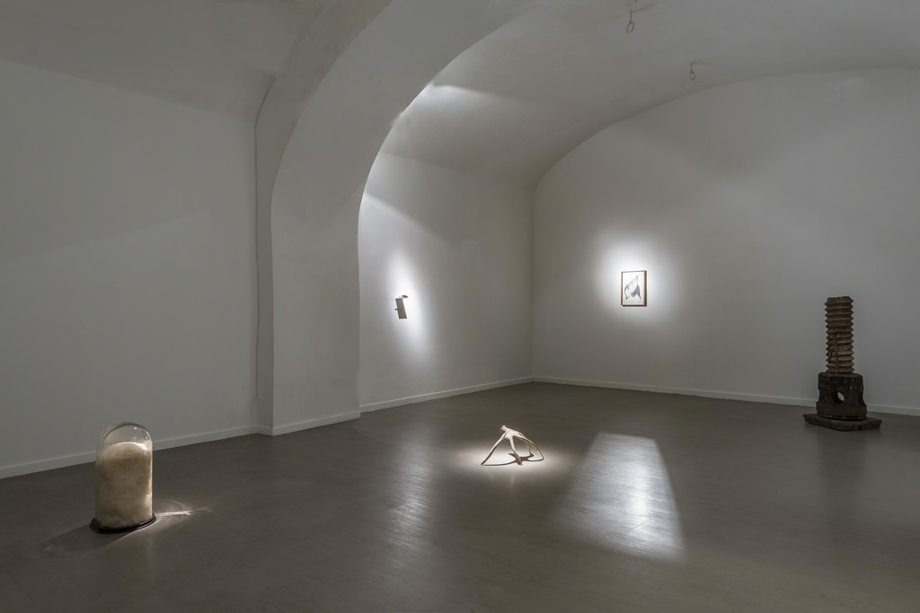 GiovanniKronenberg, 2016, installation view at z2o Sara Zanin Gallery, Rome, room 3 GiovanniKronenberg, 2016, installation view at z2o Sara Zanin Gallery, Rome, room 3