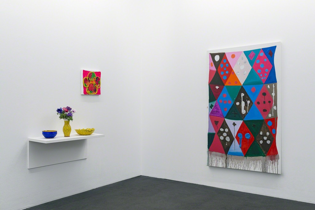Judy Ledgerwood »Every Day is Different« | Paintings and Majolica | Photo: Wolfgang Stahl Judy Ledgerwood »Every Day is Different« | Paintings and Majolica | Photo: Wolfgang Stahl