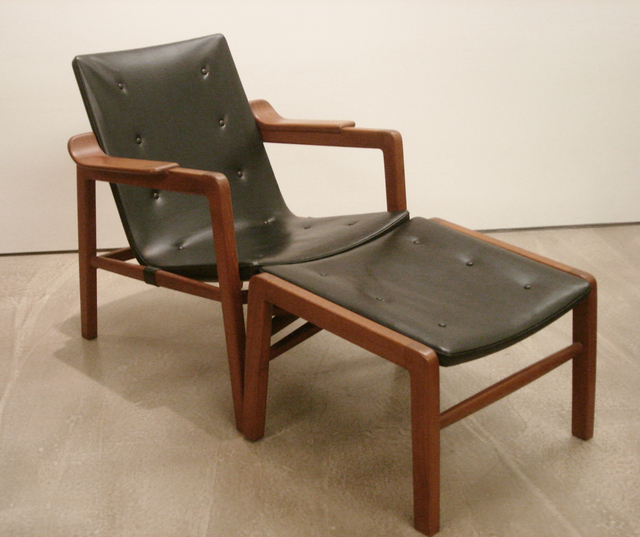 Edvard and Tove Kindt-Larsen, ‘A pair of "Fireplace Chairs" and an Ottoman’, 1939, Vance Trimble