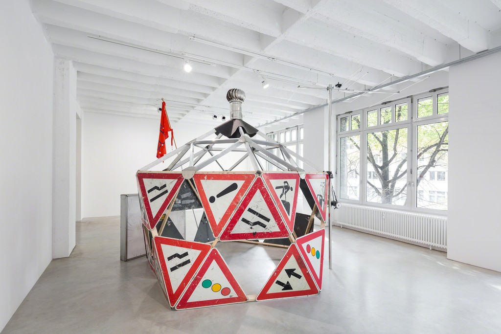 Marjetica Potrč, Drop City: Geodesic Dome, 2012/2018, Building materials, communications & water supply infrastructure, overall dimensions: H 330 x Ø 340 cm Marjetica Potrč, Drop City: Geodesic Dome, 2012/2018, Building materials, communications & water supply infrastructure, overall dimensions: H 330 x Ø 340 cm