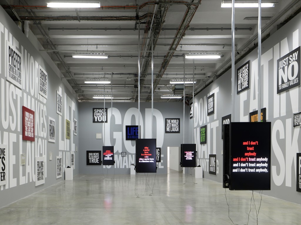 Installation view of "Ugo Rondinone: I Love John Giorno" at Palais de Tokyo, Paris (2015-2016) Photo: André Morin Installation view of "Ugo Rondinone: I Love John Giorno" at Palais de Tokyo, Paris (2015-2016) Photo: André Morin