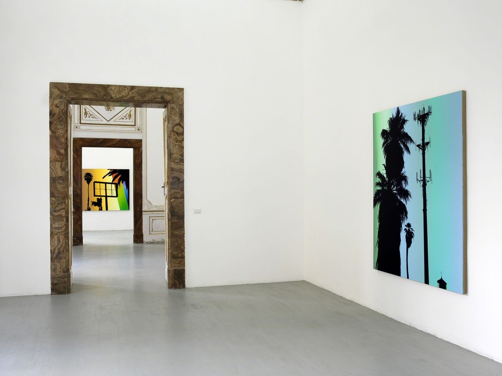 Glen Rubsamen, Gleaming and Inaccessible, Partial view of the exhibition, September 2017, Galleria Alfonso Artiaco, Napoli, Photo: Luciano Romano Glen Rubsamen, Gleaming and Inaccessible, Partial view of the exhibition, September 2017, Galleria Alfonso Artiaco, Napoli, Photo: Luciano Romano