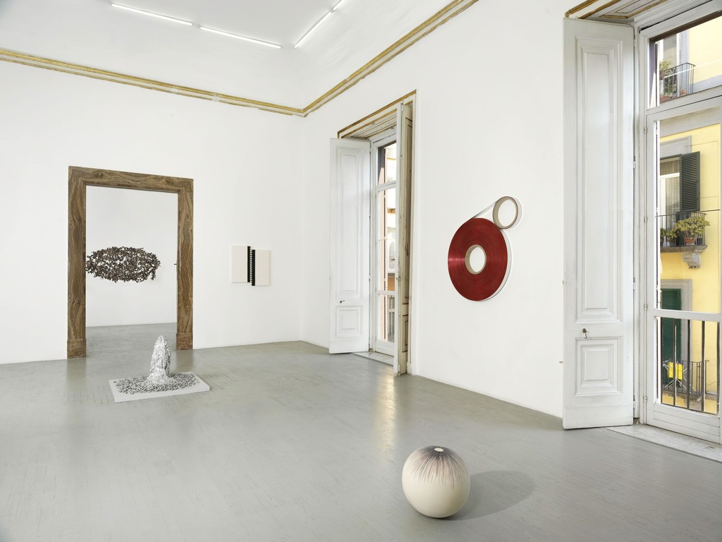 Michel François, September 2018, partial view of the exhibition, Courtesy Galleria Alfonso Artiaco, Napoli
photo: Luciano Romano Michel François, September 2018, partial view of the exhibition, Courtesy Galleria Alfonso Artiaco, Napoli
photo: Luciano Romano