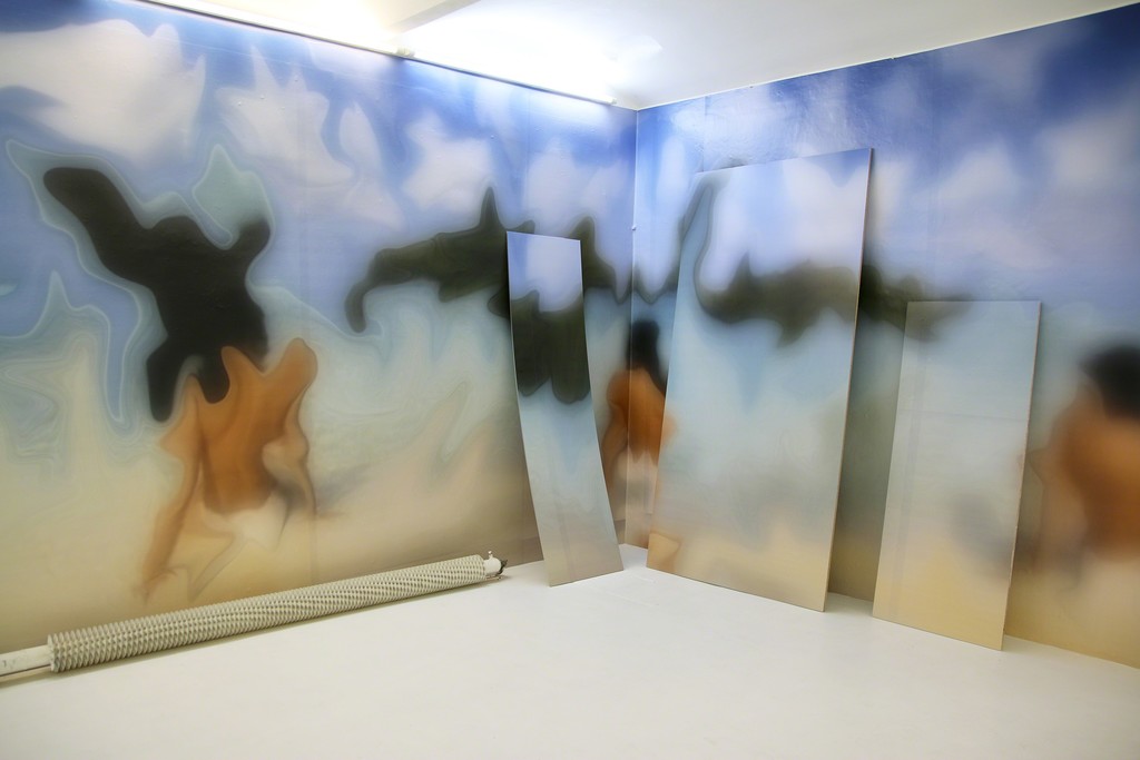 Installation view of 'Jennifer in Paradise'. Installation view of 'Jennifer in Paradise'.