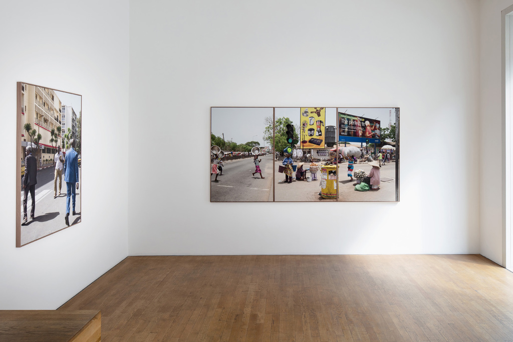 Guy Tillim, Museum of the Revolution, 2019, installation view, photo: Thomas Bruns Guy Tillim, Museum of the Revolution, 2019, installation view, photo: Thomas Bruns
