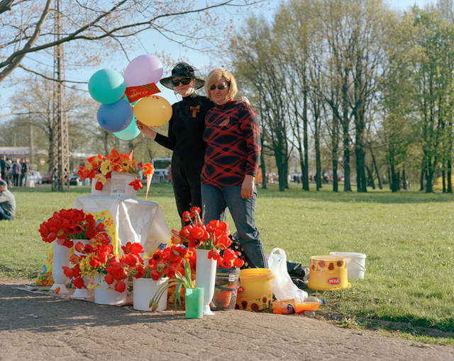 Anastasia Khoroshilova, ‘Die Übrigen (Riga Siegestag 11)’, 2013, Photography, C-print on aluminium, Galerie Ernst Hilger
