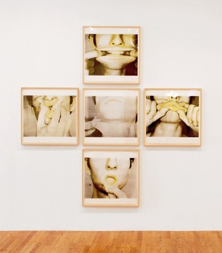 BRUCE NAUMAN
"Studies for Holograms", 1970 BRUCE NAUMAN
"Studies for Holograms", 1970