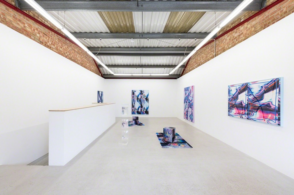Installation view, Anne Vieux 'mesh' at Annka Kultys Gallery, London, 2017 Photo: Annka Kultys Gallery (Damian Griffiths) Installation view, Anne Vieux 'mesh' at Annka Kultys Gallery, London, 2017 Photo: Annka Kultys Gallery (Damian Griffiths)