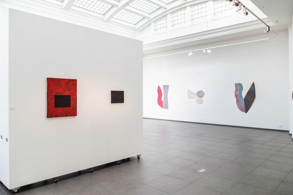 TROIS AMERICAINES DE NEW YORK
February 27, 2019 - March 23, 2019
Regina Bogat
Lynn Umlauf
Merrill Wagner TROIS AMERICAINES DE NEW YORK
February 27, 2019 - March 23, 2019
Regina Bogat
Lynn Umlauf
Merrill Wagner