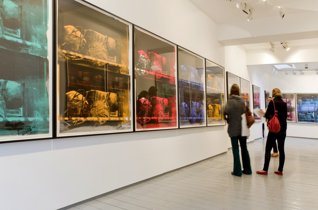 Installation at Paul Stolper Gallery - GAVIN TURK / Transit Disaster
October 09, 2011 - November 17, 2012 Installation at Paul Stolper Gallery - GAVIN TURK / Transit Disaster
October 09, 2011 - November 17, 2012
