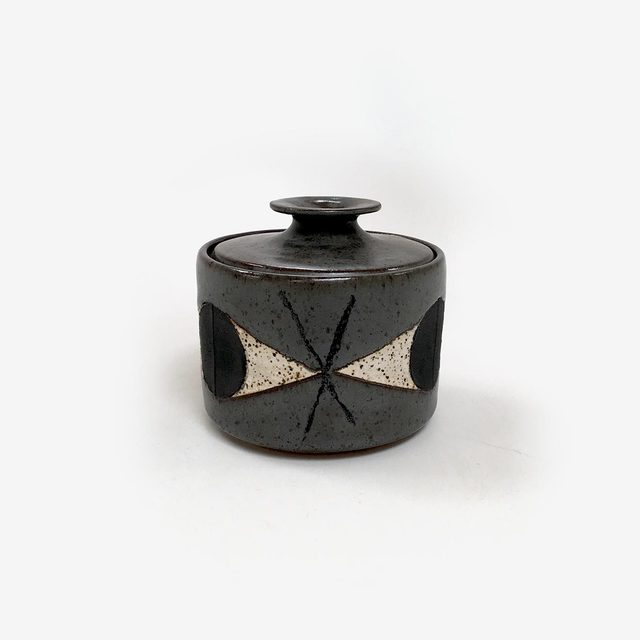 Matthew Ward, ‘Grey Felix Jar’, 2017, Uprise Art