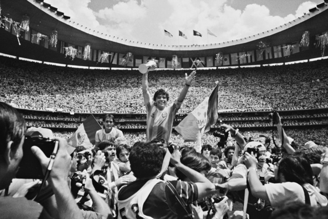 David Yarrow, ‘Maradona’, 2019, Isabella Garrucho Fine Art