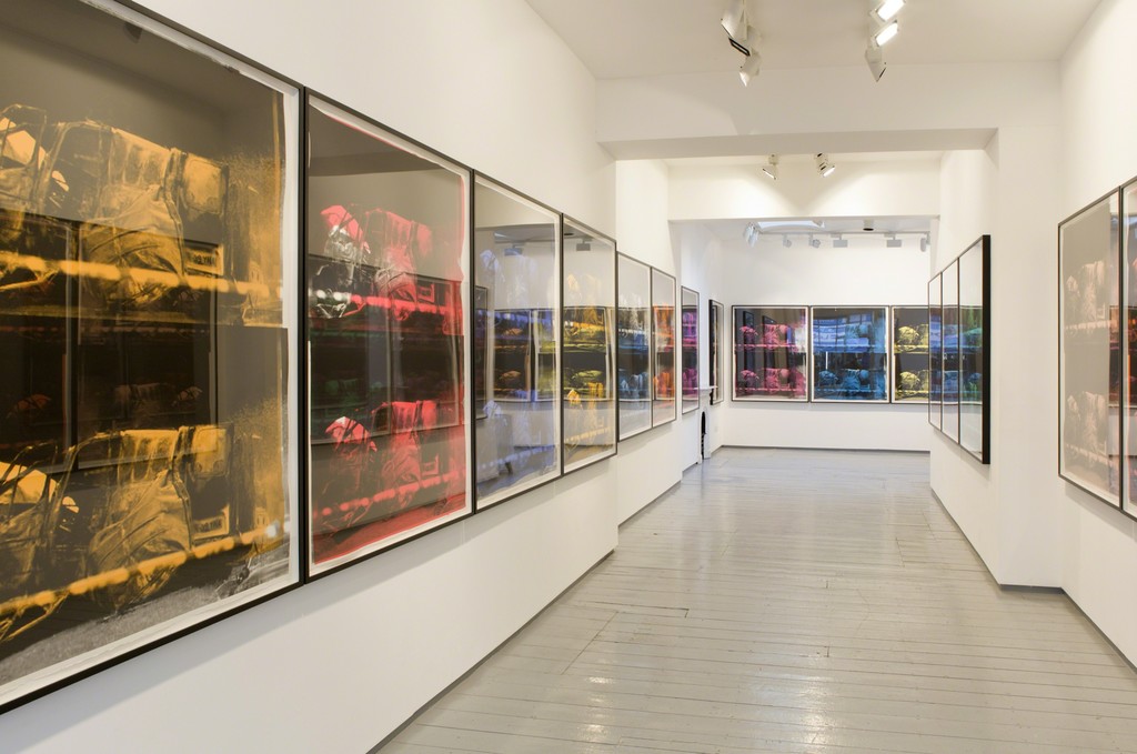 Installation at Paul Stolper Gallery - GAVIN TURK / Transit Disaster
October 09, 2011 - November 17, 2012 Installation at Paul Stolper Gallery - GAVIN TURK / Transit Disaster
October 09, 2011 - November 17, 2012