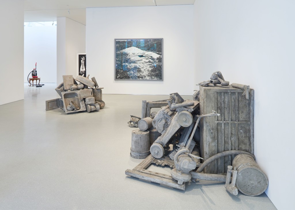 Installation view. Artwork, left to right: © Josh Kline, © Cady Noland, © Jeff Wall, © Josh Kline. Photo: Glen Cheriton. Courtesy Gagosian. Installation view. Artwork, left to right: © Josh Kline, © Cady Noland, © Jeff Wall, © Josh Kline. Photo: Glen Cheriton. Courtesy Gagosian.