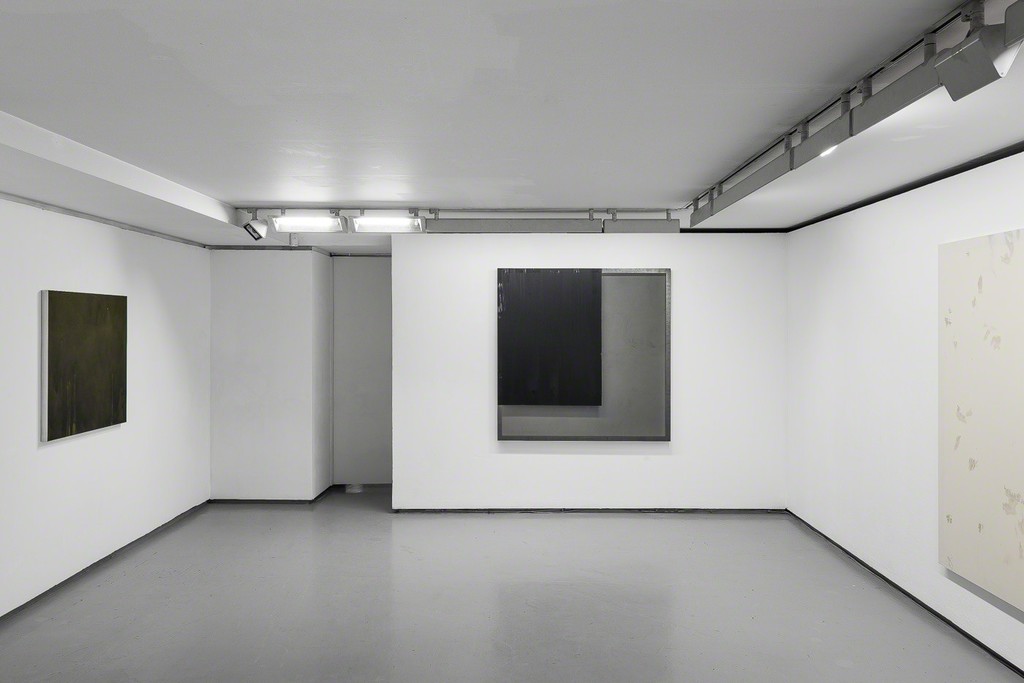 Exhibition view “Blind Paintings” Valentin gallery,
Paris, France, 2017.
© Photo: Grégory Copitet / Courtesy of the artist and Valentin, Paris. Exhibition view “Blind Paintings” Valentin gallery,
Paris, France, 2017.
© Photo: Grégory Copitet / Courtesy of the artist and Valentin, Paris.