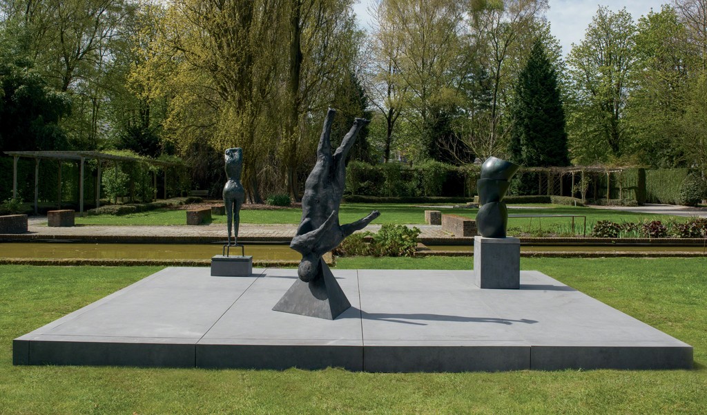 Installation view CLUSTER exhibition, Girly Pictures, Middelheim Museum, 2016. Photo: Dirk Leemans
(from left to right) Reg Butler, Girl Looking Down, 1956-1957 - Collection Middelheim Museum, Antwerp; Peter Rogiers, Girly Pictures, 2016 - Courtesy Tim Van Laere Gallery, Antwerp; Jean Arp, Tree of Bowls, 1947-1954 - Collection Middelheim Museum, Antwerp Installation view CLUSTER exhibition, Girly Pictures, Middelheim Museum, 2016. Photo: Dirk Leemans
(from left to right) Reg Butler, Girl Looking Down, 1956-1957 - Collection Middelheim Museum, Antwerp; Peter Rogiers, Girly Pictures, 2016 - Courtesy Tim Van Laere Gallery, Antwerp; Jean Arp, Tree of Bowls, 1947-1954 - Collection Middelheim Museum, Antwerp