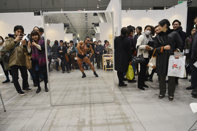 Satoshi Hashimoto, ‘Photographer: Bodybuilder’, 2012/ 2014, Photography, C-print with a wooden frame, Aoyama | Meguro