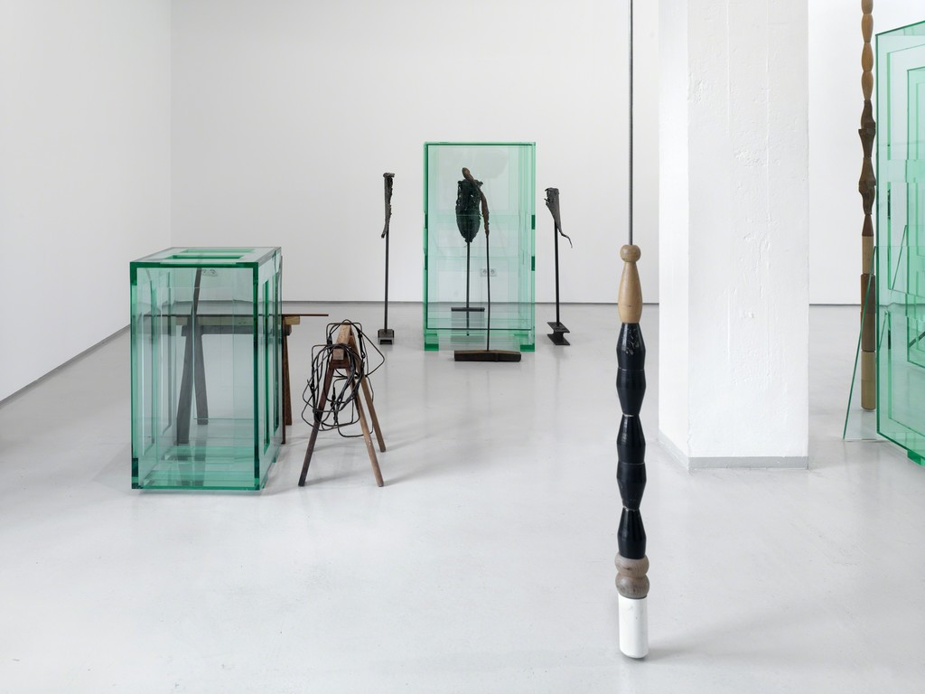 Installation view of "Broken Spaces," at KAI 10 | Arthena Foundation 2015. Harald Klingelhöller, Charlotte Posenenske. Foto: Achim Kukulies, Düsseldorf Installation view of "Broken Spaces," at KAI 10 | Arthena Foundation 2015. Harald Klingelhöller, Charlotte Posenenske. Foto: Achim Kukulies, Düsseldorf