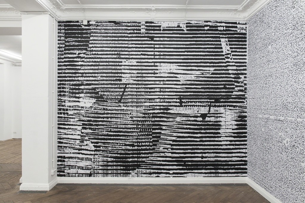 Exhibition view, C.L.I.C.S, 2016
Photo: Otto Felber, Berlin
Courtesy the artist and EIGEN + ART Lab Exhibition view, C.L.I.C.S, 2016
Photo: Otto Felber, Berlin
Courtesy the artist and EIGEN + ART Lab