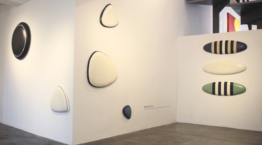 MARYLEE COLL
Las magnitudes instalativas de lo inalcanzable, la pintura como volumen. MARYLEE COLL
Las magnitudes instalativas de lo inalcanzable, la pintura como volumen.