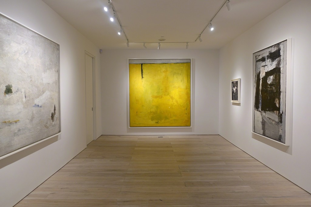 Installation view: Julius Tobias: Capturing Space, Paintings from the 50s & 60s Installation view: Julius Tobias: Capturing Space, Paintings from the 50s & 60s