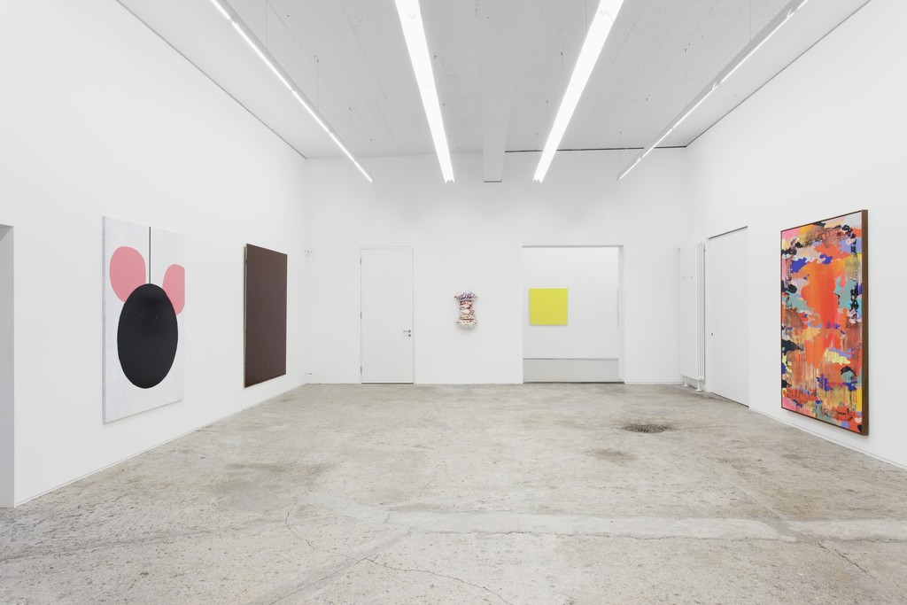 Exhibition view • Parallel #15 «...and more paintings...», 2017 •
Photographer: Conradin Frei
Exhibition view • Parallel #15 «...and more paintings...», 2017 •
Photographer: Conradin Frei