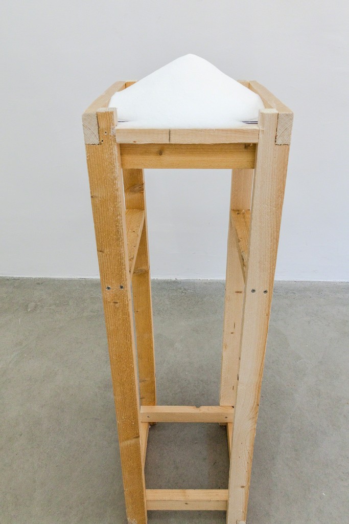 Karel Doing, salt, installation, 2013 | image: ©dasesszimmer Karel Doing, salt, installation, 2013 | image: ©dasesszimmer