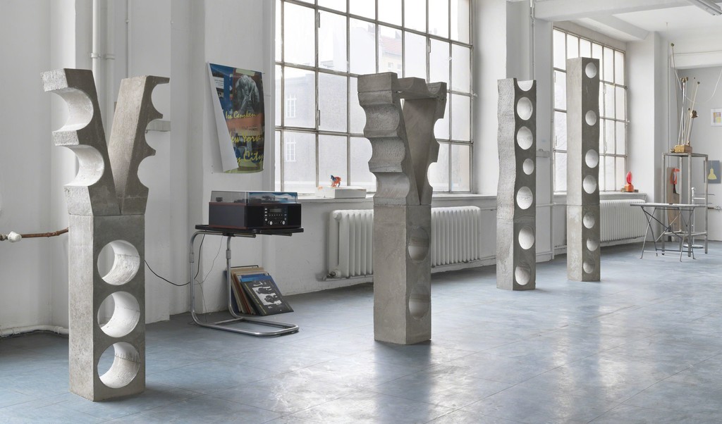 Installation view, artist’s studio, 2018. Courtesy David Zwirner and Galerie Buchholz, Berlin/Cologne/New York. Photo: Jens Ziehe © VG Bildkunst, Bonn 2018 Installation view, artist’s studio, 2018. Courtesy David Zwirner and Galerie Buchholz, Berlin/Cologne/New York. Photo: Jens Ziehe © VG Bildkunst, Bonn 2018