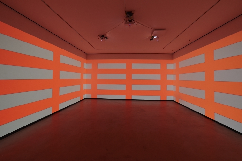 Pekka Sassi, Colours, 2017, 3-channels video installation Pekka Sassi, Colours, 2017, 3-channels video installation