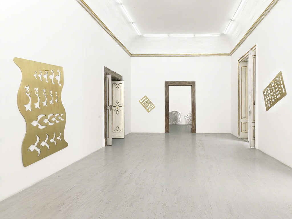 Rita Mcbride - pattern & decoration - partial view of the exhibition - September 2014 - Galleria Alfonso Artiaco, Napoli Rita Mcbride - pattern & decoration - partial view of the exhibition - September 2014 - Galleria Alfonso Artiaco, Napoli