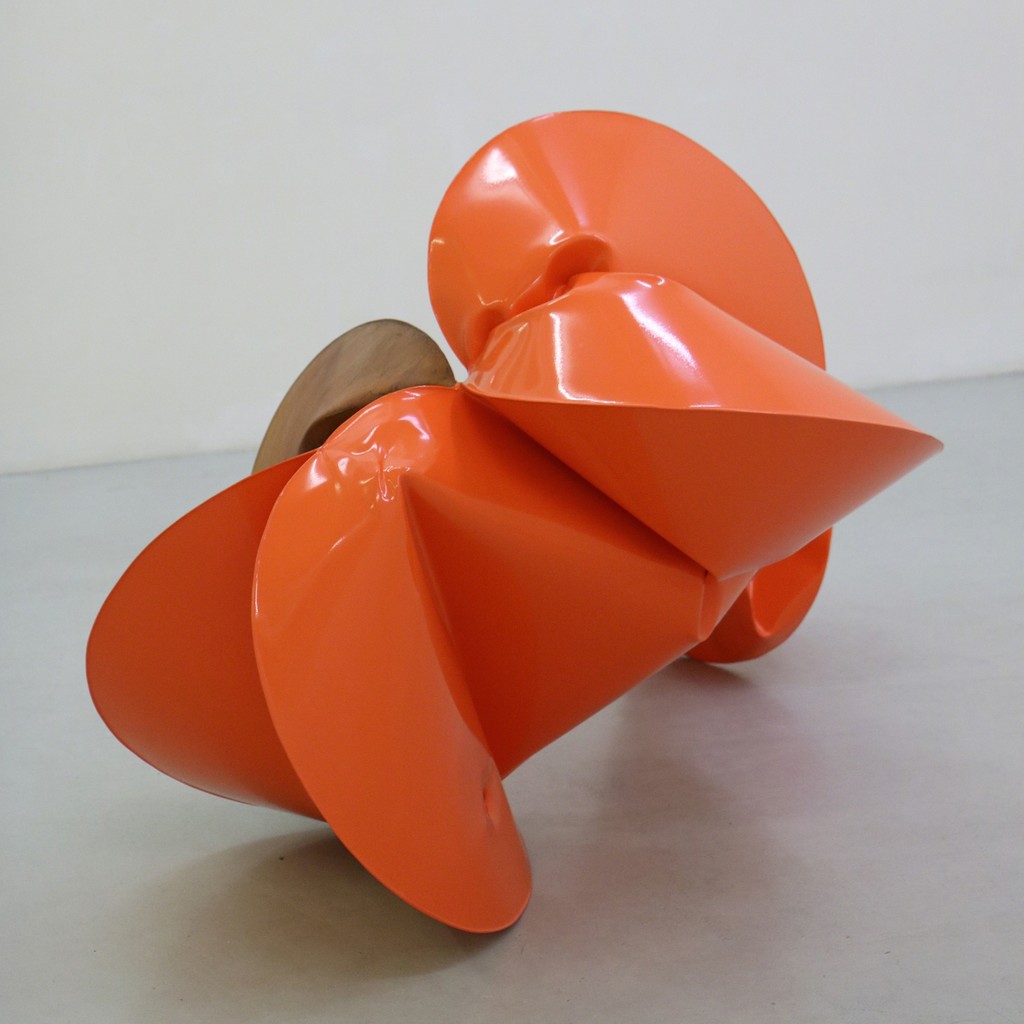 Vivint Orange, 2016
111,1 x 176,5 x 119,4 cm, 43 3/4 x 69 1/2 x 47 inches
Cold rolled steel and powder coat Vivint Orange, 2016
111,1 x 176,5 x 119,4 cm, 43 3/4 x 69 1/2 x 47 inches
Cold rolled steel and powder coat